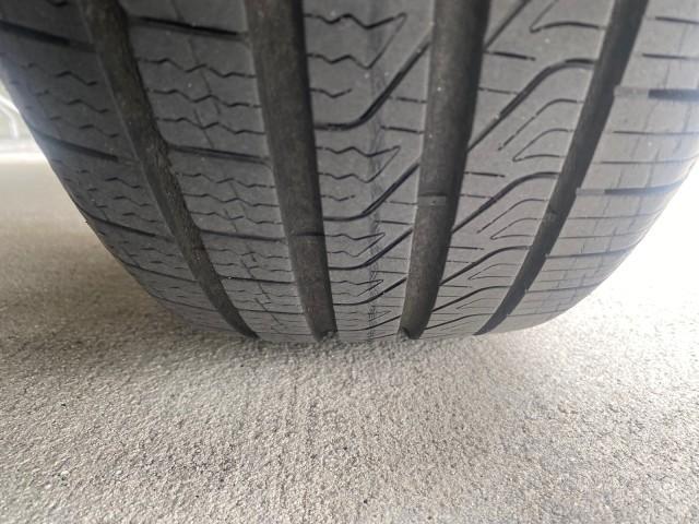 2011 Sandy Beach Metallic /Ivory Toyota Avalon Limited LEATHER LOADED SUNROOF (4T1BK3DB8BU) with an 3.5L DOHC EFI 24-Valve V6 Engine engine, Automatic transmission, located at 4701 North Dixie Hwy, Pompano Beach, FL, 33064, (954) 422-2889, 26.240938, -80.123474 - OUR WEBPAGE FLORIDACARS1.COM HAS OVER 100 PHOTOS AND FREE CARFAX LINK 2011 Toyota Avalon LIMITED LEATHER SUNROOF THE DASH HAS ABSOLUTELY NO CRACKS Sedan 4 DR 3.5L V6 F DOHC 24V Gasoline 29 MPG Front Wheel Drive Features A/C Seat(s) ABS Brakes Air Conditioning Alloy Wheels AM/FM Stereo Automatic Tran - Photo#95