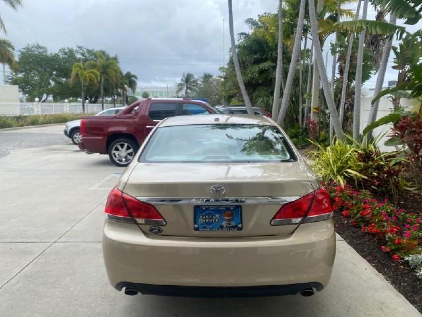 2011 Sandy Beach Metallic /Ivory Toyota Avalon Limited LEATHER LOADED SUNROOF (4T1BK3DB8BU) with an 3.5L DOHC EFI 24-Valve V6 Engine engine, Automatic transmission, located at 4701 North Dixie Hwy, Pompano Beach, FL, 33064, (954) 422-2889, 26.240938, -80.123474 - OUR WEBPAGE FLORIDACARS1.COM HAS OVER 100 PHOTOS AND FREE CARFAX LINK 2011 Toyota Avalon LIMITED LEATHER SUNROOF THE DASH HAS ABSOLUTELY NO CRACKS Sedan 4 DR 3.5L V6 F DOHC 24V Gasoline 29 MPG Front Wheel Drive Features A/C Seat(s) ABS Brakes Air Conditioning Alloy Wheels AM/FM Stereo Automatic Tran- Photo#99