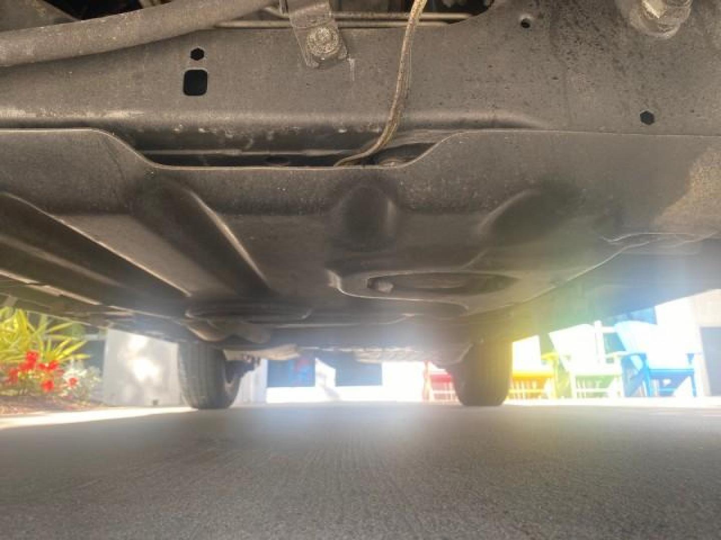 2006 Dark Khaki Pearl /Dark Khaki/Lght Graystone Jeep Grand Cherokee Overland LOW MILES 57,372 1 OWNER 4WD (1J8HR68226C) with an 5.7L Hemi Multi Displacement Engine engine, Automatic transmission, located at 4701 North Dixie Hwy, Pompano Beach, FL, 33064, (954) 422-2889, 26.240938, -80.123474 - OUR WEBPAGE FLORIDACARS1.COM HAS OVER 100 PHOTOS AND FREE CARFAX LINK 2006 Jeep Grand Cherokee Overland 1 OWNER 4WD 4 Door Wagon/Sport Utility 5.7L V8 F Gasoline 19 MPG Rear Wheel Drive w/ 4X4 Features 4WD/AWD ABS Brakes Air Conditioning Alloy Wheels AM/FM Stereo Automatic Transmission Auxiliary Aud- Photo#21
