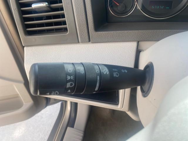 2006 Light Khaki Metallic /Dark Khaki/Lght Graystone Jeep Grand Cherokee Overland LOW MILES 57,372 1 OWNER 4WD (1J8HR68226C) with an 5.7L Hemi Multi Displacement Engine engine, Automatic transmission, located at 4701 North Dixie Hwy, Pompano Beach, FL, 33064, (954) 422-2889, 26.240938, -80.123474 - OUR WEBPAGE FLORIDACARS1.COM HAS OVER 100 PHOTOS AND FREE CARFAX LINK 2006 Jeep Grand Cherokee Overland 1 OWNER 4WD 4 Door Wagon/Sport Utility 5.7L V8 F Gasoline 19 MPG Rear Wheel Drive w/ 4X4 Features 4WD/AWD ABS Brakes Air Conditioning Alloy Wheels AM/FM Stereo Automatic Transmission Auxiliary Aud - Photo#53