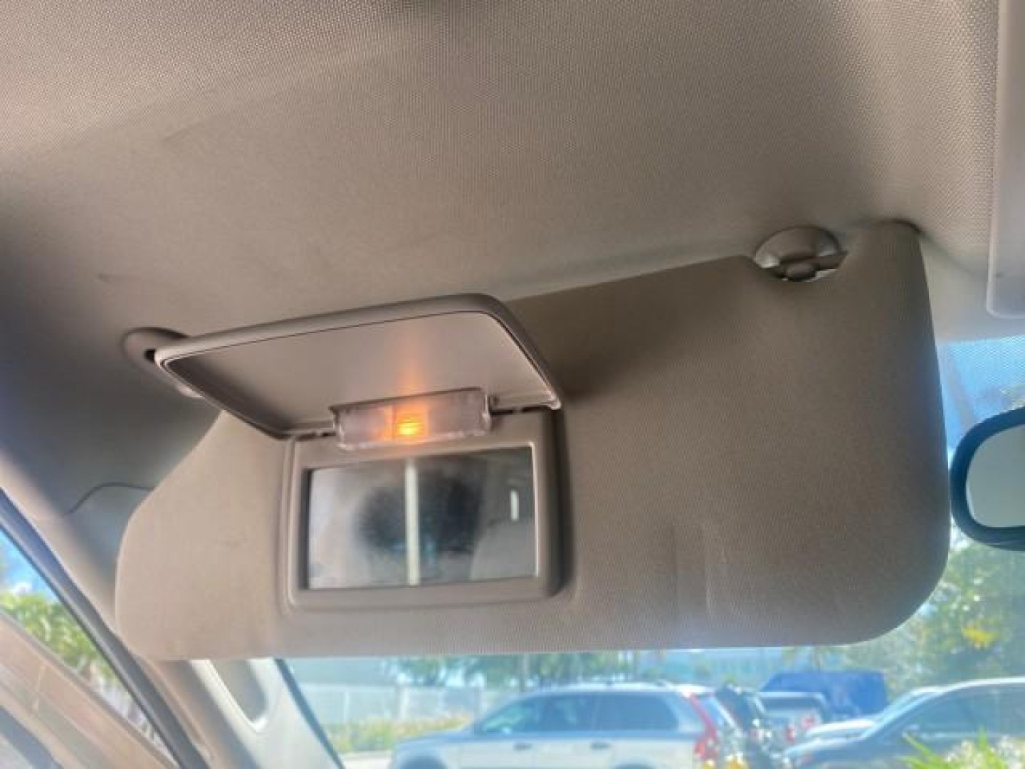 2006 Dark Khaki Pearl /Dark Khaki/Lght Graystone Jeep Grand Cherokee Overland LOW MILES 57,372 1 OWNER 4WD (1J8HR68226C) with an 5.7L Hemi Multi Displacement Engine engine, Automatic transmission, located at 4701 North Dixie Hwy, Pompano Beach, FL, 33064, (954) 422-2889, 26.240938, -80.123474 - OUR WEBPAGE FLORIDACARS1.COM HAS OVER 100 PHOTOS AND FREE CARFAX LINK 2006 Jeep Grand Cherokee Overland 1 OWNER 4WD 4 Door Wagon/Sport Utility 5.7L V8 F Gasoline 19 MPG Rear Wheel Drive w/ 4X4 Features 4WD/AWD ABS Brakes Air Conditioning Alloy Wheels AM/FM Stereo Automatic Transmission Auxiliary Aud- Photo#67