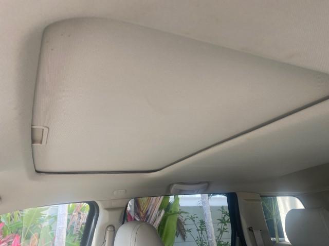 2006 Light Khaki Metallic /Dark Khaki/Lght Graystone Jeep Grand Cherokee Overland LOW MILES 57,372 1 OWNER 4WD (1J8HR68226C) with an 5.7L Hemi Multi Displacement Engine engine, Automatic transmission, located at 4701 North Dixie Hwy, Pompano Beach, FL, 33064, (954) 422-2889, 26.240938, -80.123474 - OUR WEBPAGE FLORIDACARS1.COM HAS OVER 100 PHOTOS AND FREE CARFAX LINK 2006 Jeep Grand Cherokee Overland 1 OWNER 4WD 4 Door Wagon/Sport Utility 5.7L V8 F Gasoline 19 MPG Rear Wheel Drive w/ 4X4 Features 4WD/AWD ABS Brakes Air Conditioning Alloy Wheels AM/FM Stereo Automatic Transmission Auxiliary Aud - Photo#72