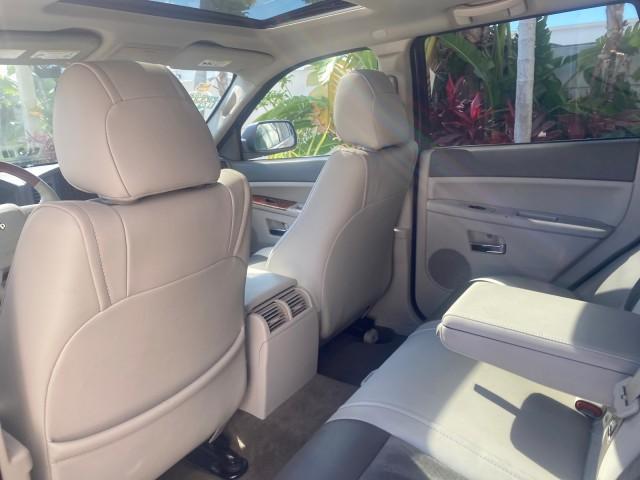 2006 Light Khaki Metallic /Dark Khaki/Lght Graystone Jeep Grand Cherokee Overland LOW MILES 57,372 1 OWNER 4WD (1J8HR68226C) with an 5.7L Hemi Multi Displacement Engine engine, Automatic transmission, located at 4701 North Dixie Hwy, Pompano Beach, FL, 33064, (954) 422-2889, 26.240938, -80.123474 - OUR WEBPAGE FLORIDACARS1.COM HAS OVER 100 PHOTOS AND FREE CARFAX LINK 2006 Jeep Grand Cherokee Overland 1 OWNER 4WD 4 Door Wagon/Sport Utility 5.7L V8 F Gasoline 19 MPG Rear Wheel Drive w/ 4X4 Features 4WD/AWD ABS Brakes Air Conditioning Alloy Wheels AM/FM Stereo Automatic Transmission Auxiliary Aud - Photo#82