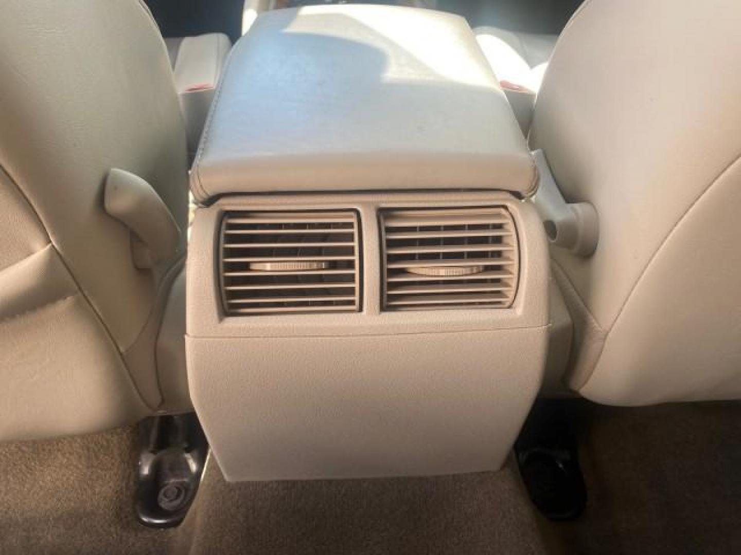 2006 Dark Khaki Pearl /Dark Khaki/Lght Graystone Jeep Grand Cherokee Overland LOW MILES 57,372 1 OWNER 4WD (1J8HR68226C) with an 5.7L Hemi Multi Displacement Engine engine, Automatic transmission, located at 4701 North Dixie Hwy, Pompano Beach, FL, 33064, (954) 422-2889, 26.240938, -80.123474 - OUR WEBPAGE FLORIDACARS1.COM HAS OVER 100 PHOTOS AND FREE CARFAX LINK 2006 Jeep Grand Cherokee Overland 1 OWNER 4WD 4 Door Wagon/Sport Utility 5.7L V8 F Gasoline 19 MPG Rear Wheel Drive w/ 4X4 Features 4WD/AWD ABS Brakes Air Conditioning Alloy Wheels AM/FM Stereo Automatic Transmission Auxiliary Aud- Photo#84