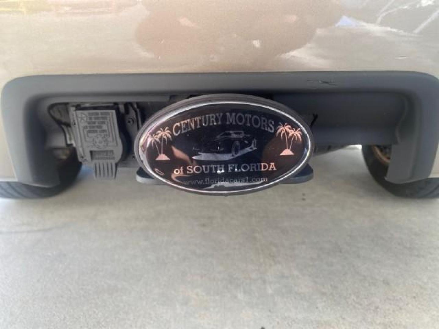 2006 Dark Khaki Pearl /Dark Khaki/Lght Graystone Jeep Grand Cherokee Overland LOW MILES 57,372 1 OWNER 4WD (1J8HR68226C) with an 5.7L Hemi Multi Displacement Engine engine, Automatic transmission, located at 4701 North Dixie Hwy, Pompano Beach, FL, 33064, (954) 422-2889, 26.240938, -80.123474 - OUR WEBPAGE FLORIDACARS1.COM HAS OVER 100 PHOTOS AND FREE CARFAX LINK 2006 Jeep Grand Cherokee Overland 1 OWNER 4WD 4 Door Wagon/Sport Utility 5.7L V8 F Gasoline 19 MPG Rear Wheel Drive w/ 4X4 Features 4WD/AWD ABS Brakes Air Conditioning Alloy Wheels AM/FM Stereo Automatic Transmission Auxiliary Aud- Photo#98