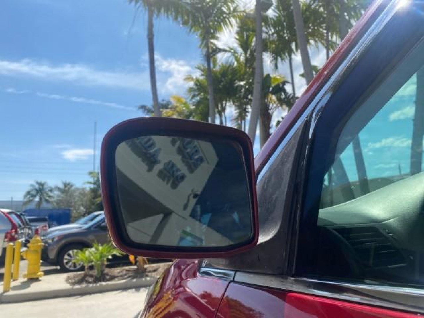 2005 Redrock Pearl /Ivory Honda Odyssey TOURING LOW MILES 62,337 FL (5FNRL38815B) with an 3.5L SOHC MPFI 24-Valve i-VTEC V6 Engine engine, Automatic transmission, located at 4701 North Dixie Hwy, Pompano Beach, FL, 33064, (954) 422-2889, 26.240938, -80.123474 - OUR WEBPAGE FLORIDACARS1.COM HAS OVER 100 PHOTOS AND FREE CARFAX LINK 2005 Honda Odyssey Touring LOADED LEATHER SUNROOF NAVIGATION Van 3.5L V6 F SOHC 24V Gasoline 28 MPG Front Wheel Drive Features ABS Brakes Air Conditioning Alloy Wheels AM/FM Stereo Automatic Transmission Auxiliary Audio Input CD A- Photo#37