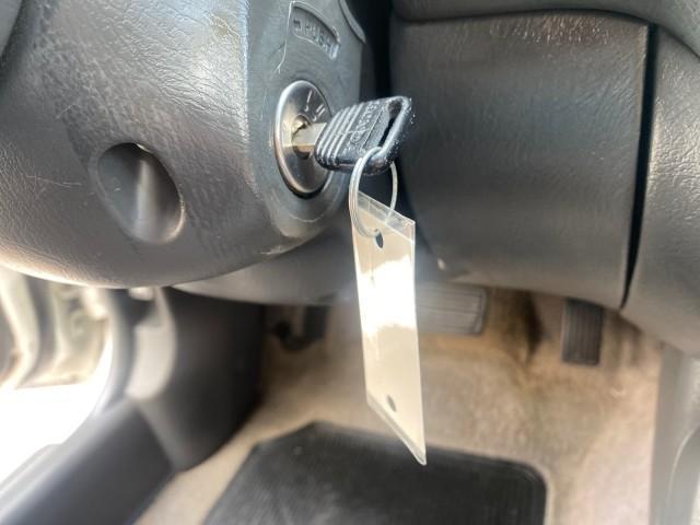 2000 Taffeta White /Gray Honda Civic LX LOW MILES 31,619 1 OWNER (2HGEJ667XYH) with an 1.6L SOHC 16-Valve I4 Engine engine, Automatic transmission, located at 4701 North Dixie Hwy, Pompano Beach, FL, 33064, (954) 422-2889, 26.240938, -80.123474 - OUR WEBPAGE FLORIDACARS1.COM HAS OVER 100 PHOTOS AND FREE CARFAX LINK 2000 Honda Civic LX 1 OWNER Sedan 4 DR 1.6L I4 F SOHC 16V Gasoline 36 MPG Front Wheel Drive Features ABS Brakes Air Conditioning AM/FM Stereo Automatic Transmission Cloth Seats Cruise Control Power Locks Power Mirrors Power Window - Photo#54