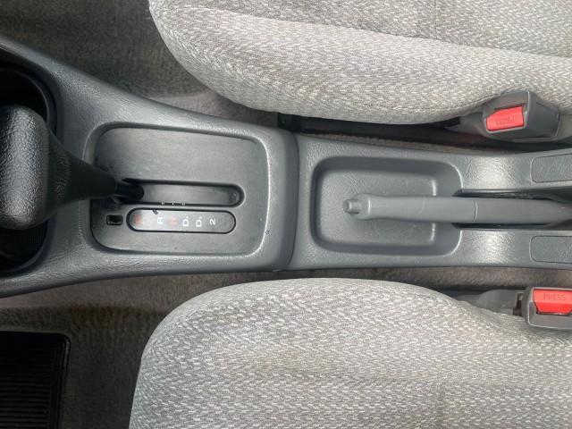 2000 Taffeta White /Gray Honda Civic LX LOW MILES 31,619 1 OWNER (2HGEJ667XYH) with an 1.6L SOHC 16-Valve I4 Engine engine, Automatic transmission, located at 4701 North Dixie Hwy, Pompano Beach, FL, 33064, (954) 422-2889, 26.240938, -80.123474 - OUR WEBPAGE FLORIDACARS1.COM HAS OVER 100 PHOTOS AND FREE CARFAX LINK 2000 Honda Civic LX 1 OWNER Sedan 4 DR 1.6L I4 F SOHC 16V Gasoline 36 MPG Front Wheel Drive Features ABS Brakes Air Conditioning AM/FM Stereo Automatic Transmission Cloth Seats Cruise Control Power Locks Power Mirrors Power Window - Photo#60