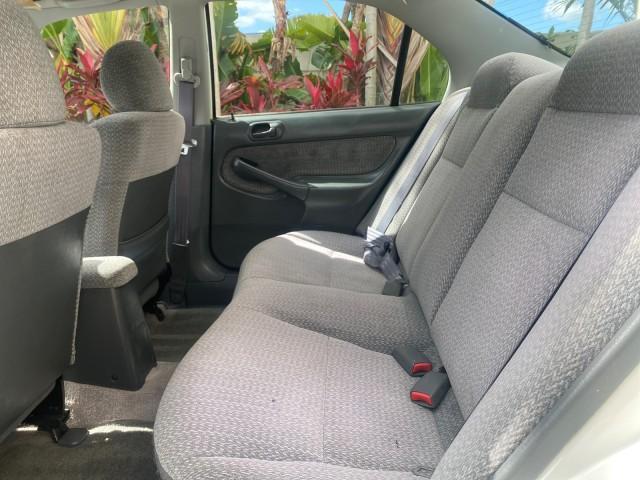 2000 Taffeta White /Gray Honda Civic LX LOW MILES 31,619 1 OWNER (2HGEJ667XYH) with an 1.6L SOHC 16-Valve I4 Engine engine, Automatic transmission, located at 4701 North Dixie Hwy, Pompano Beach, FL, 33064, (954) 422-2889, 26.240938, -80.123474 - OUR WEBPAGE FLORIDACARS1.COM HAS OVER 100 PHOTOS AND FREE CARFAX LINK 2000 Honda Civic LX 1 OWNER Sedan 4 DR 1.6L I4 F SOHC 16V Gasoline 36 MPG Front Wheel Drive Features ABS Brakes Air Conditioning AM/FM Stereo Automatic Transmission Cloth Seats Cruise Control Power Locks Power Mirrors Power Window - Photo#68