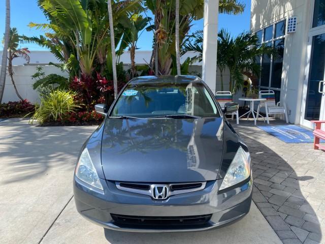 2004 Graphite Pearl /Gray Honda Accord Sdn LX LOW MILES 68,079 (1HGCM56344A) with an 2.4L DOHC MPFI 16-Valve i-VTEC I4 Engine engine, Automatic transmission, located at 4701 North Dixie Hwy, Pompano Beach, FL, 33064, (954) 422-2889, 26.240938, -80.123474 - OUR WEBPAGE FLORIDACARS1.COM HAS OVER 100 PHOTOS AND FREE CARFAX LINK 2004 Honda Accord LX Sedan 4 DR 2.4L I4 F DOHC Gasoline 34 MPG Front Wheel Drive Features ABS Brakes Air Conditioning AM/FM Stereo Automatic Transmission Cassette Player CD Audio Cloth Seats Cruise Control Power Locks Power Mirror - Photo#2