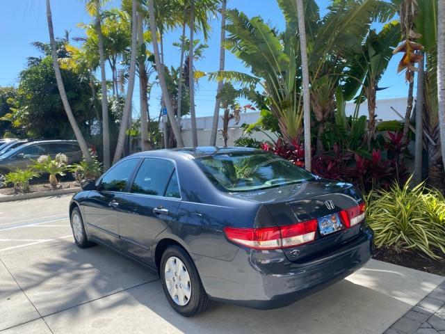 2004 Graphite Pearl /Gray Honda Accord Sdn LX LOW MILES 68,079 (1HGCM56344A) with an 2.4L DOHC MPFI 16-Valve i-VTEC I4 Engine engine, Automatic transmission, located at 4701 North Dixie Hwy, Pompano Beach, FL, 33064, (954) 422-2889, 26.240938, -80.123474 - OUR WEBPAGE FLORIDACARS1.COM HAS OVER 100 PHOTOS AND FREE CARFAX LINK 2004 Honda Accord LX Sedan 4 DR 2.4L I4 F DOHC Gasoline 34 MPG Front Wheel Drive Features ABS Brakes Air Conditioning AM/FM Stereo Automatic Transmission Cassette Player CD Audio Cloth Seats Cruise Control Power Locks Power Mirror - Photo#5
