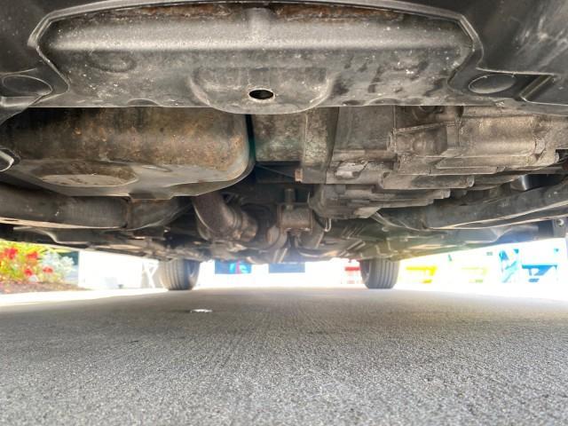 2004 Graphite Pearl /Gray Honda Accord Sdn LX LOW MILES 68,079 (1HGCM56344A) with an 2.4L DOHC MPFI 16-Valve i-VTEC I4 Engine engine, Automatic transmission, located at 4701 North Dixie Hwy, Pompano Beach, FL, 33064, (954) 422-2889, 26.240938, -80.123474 - OUR WEBPAGE FLORIDACARS1.COM HAS OVER 100 PHOTOS AND FREE CARFAX LINK 2004 Honda Accord LX Sedan 4 DR 2.4L I4 F DOHC Gasoline 34 MPG Front Wheel Drive Features ABS Brakes Air Conditioning AM/FM Stereo Automatic Transmission Cassette Player CD Audio Cloth Seats Cruise Control Power Locks Power Mirror - Photo#21