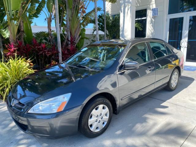 2004 Graphite Pearl /Gray Honda Accord Sdn LX LOW MILES 68,079 (1HGCM56344A) with an 2.4L DOHC MPFI 16-Valve i-VTEC I4 Engine engine, Automatic transmission, located at 4701 North Dixie Hwy, Pompano Beach, FL, 33064, (954) 422-2889, 26.240938, -80.123474 - OUR WEBPAGE FLORIDACARS1.COM HAS OVER 100 PHOTOS AND FREE CARFAX LINK 2004 Honda Accord LX Sedan 4 DR 2.4L I4 F DOHC Gasoline 34 MPG Front Wheel Drive Features ABS Brakes Air Conditioning AM/FM Stereo Automatic Transmission Cassette Player CD Audio Cloth Seats Cruise Control Power Locks Power Mirror - Photo#29