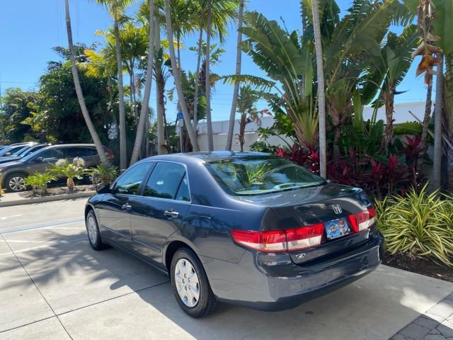 2004 Graphite Pearl /Gray Honda Accord Sdn LX LOW MILES 68,079 (1HGCM56344A) with an 2.4L DOHC MPFI 16-Valve i-VTEC I4 Engine engine, Automatic transmission, located at 4701 North Dixie Hwy, Pompano Beach, FL, 33064, (954) 422-2889, 26.240938, -80.123474 - OUR WEBPAGE FLORIDACARS1.COM HAS OVER 100 PHOTOS AND FREE CARFAX LINK 2004 Honda Accord LX Sedan 4 DR 2.4L I4 F DOHC Gasoline 34 MPG Front Wheel Drive Features ABS Brakes Air Conditioning AM/FM Stereo Automatic Transmission Cassette Player CD Audio Cloth Seats Cruise Control Power Locks Power Mirror - Photo#32