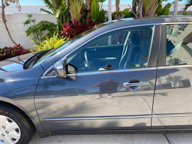 2004 Graphite Pearl /Gray Honda Accord Sdn LX LOW MILES 68,079 (1HGCM56344A) with an 2.4L DOHC MPFI 16-Valve i-VTEC I4 Engine engine, Automatic transmission, located at 4701 North Dixie Hwy, Pompano Beach, FL, 33064, (954) 422-2889, 26.240938, -80.123474 - OUR WEBPAGE FLORIDACARS1.COM HAS OVER 100 PHOTOS AND FREE CARFAX LINK 2004 Honda Accord LX Sedan 4 DR 2.4L I4 F DOHC Gasoline 34 MPG Front Wheel Drive Features ABS Brakes Air Conditioning AM/FM Stereo Automatic Transmission Cassette Player CD Audio Cloth Seats Cruise Control Power Locks Power Mirror - Photo#37