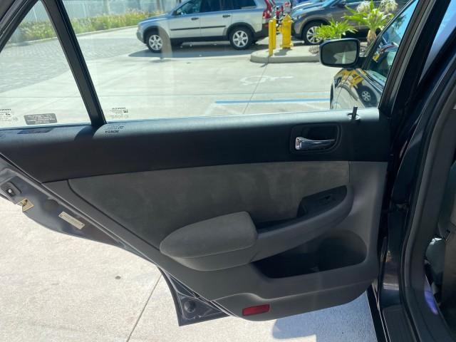 2004 Graphite Pearl /Gray Honda Accord Sdn LX LOW MILES 68,079 (1HGCM56344A) with an 2.4L DOHC MPFI 16-Valve i-VTEC I4 Engine engine, Automatic transmission, located at 4701 North Dixie Hwy, Pompano Beach, FL, 33064, (954) 422-2889, 26.240938, -80.123474 - OUR WEBPAGE FLORIDACARS1.COM HAS OVER 100 PHOTOS AND FREE CARFAX LINK 2004 Honda Accord LX Sedan 4 DR 2.4L I4 F DOHC Gasoline 34 MPG Front Wheel Drive Features ABS Brakes Air Conditioning AM/FM Stereo Automatic Transmission Cassette Player CD Audio Cloth Seats Cruise Control Power Locks Power Mirror - Photo#71