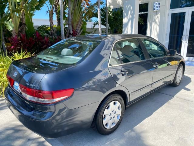 2004 Graphite Pearl /Gray Honda Accord Sdn LX LOW MILES 68,079 (1HGCM56344A) with an 2.4L DOHC MPFI 16-Valve i-VTEC I4 Engine engine, Automatic transmission, located at 4701 North Dixie Hwy, Pompano Beach, FL, 33064, (954) 422-2889, 26.240938, -80.123474 - OUR WEBPAGE FLORIDACARS1.COM HAS OVER 100 PHOTOS AND FREE CARFAX LINK 2004 Honda Accord LX Sedan 4 DR 2.4L I4 F DOHC Gasoline 34 MPG Front Wheel Drive Features ABS Brakes Air Conditioning AM/FM Stereo Automatic Transmission Cassette Player CD Audio Cloth Seats Cruise Control Power Locks Power Mirror - Photo#93