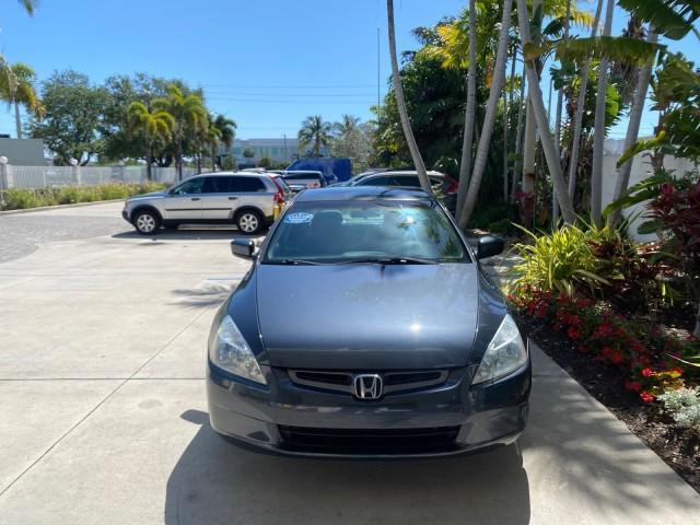 2004 Graphite Pearl /Gray Honda Accord Sdn LX LOW MILES 68,079 (1HGCM56344A) with an 2.4L DOHC MPFI 16-Valve i-VTEC I4 Engine engine, Automatic transmission, located at 4701 North Dixie Hwy, Pompano Beach, FL, 33064, (954) 422-2889, 26.240938, -80.123474 - OUR WEBPAGE FLORIDACARS1.COM HAS OVER 100 PHOTOS AND FREE CARFAX LINK 2004 Honda Accord LX Sedan 4 DR 2.4L I4 F DOHC Gasoline 34 MPG Front Wheel Drive Features ABS Brakes Air Conditioning AM/FM Stereo Automatic Transmission Cassette Player CD Audio Cloth Seats Cruise Control Power Locks Power Mirror - Photo#98
