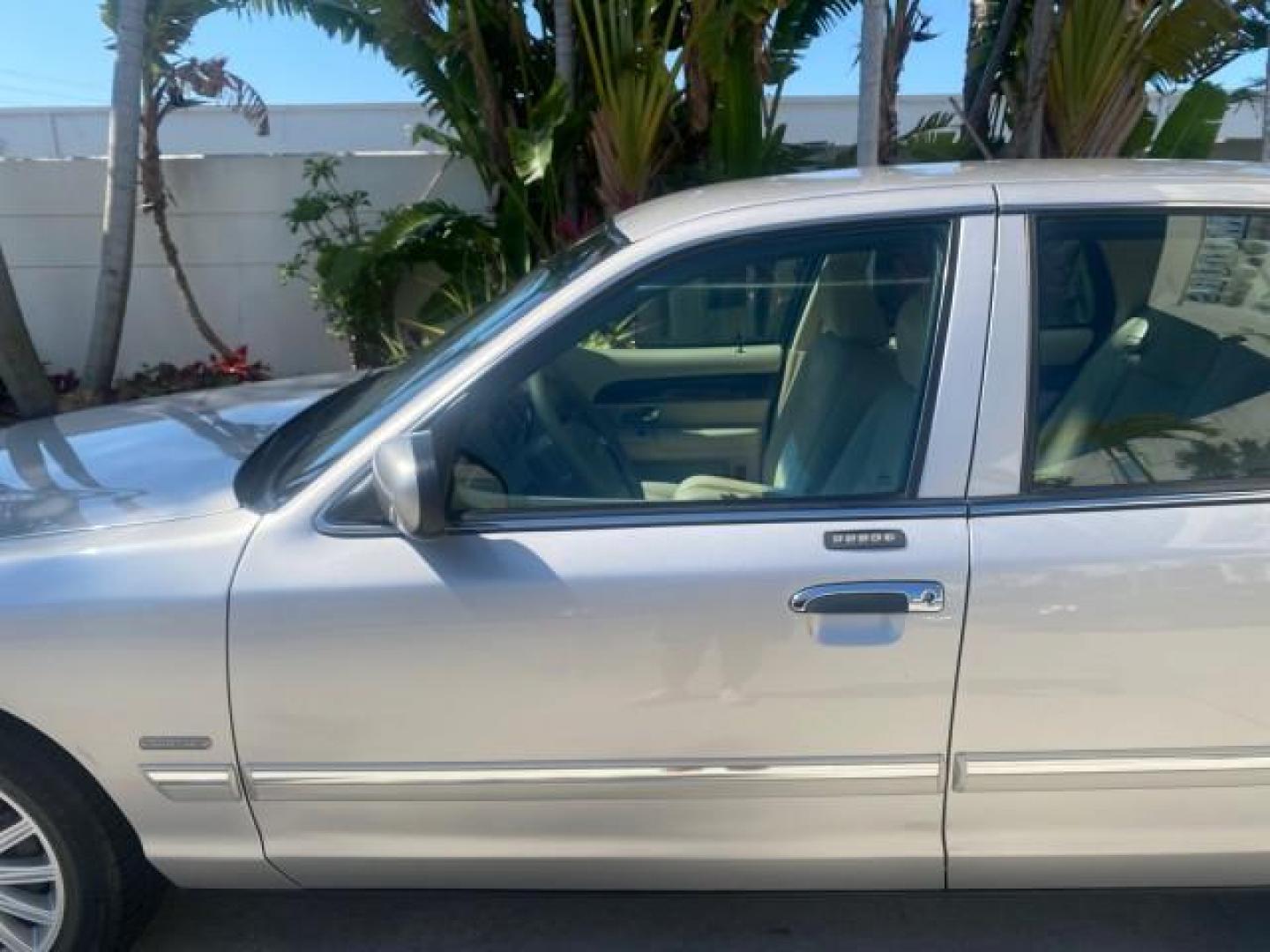 2009 Silver Birch Metallic /Light camel Mercury Grand Marquis LS LOW MILES 54,807 (2MEHM75V99X) with an 4.6L OHC SEFI FFV V8 Engine engine, Automatic transmission, located at 4701 North Dixie Hwy, Pompano Beach, FL, 33064, (954) 422-2889, 26.240938, -80.123474 - OUR WEBPAGE FLORIDACARS1.COM HAS OVER 100 PHOTOS AND FREE CARFAX LINK 2009 Mercury Grand Marquis LS Sedan 4 DR 4.6L V8 F SOHC 16V Flex Fuel 25 MPG Rear Wheel Drive Features ABS Brakes Air Conditioning Alloy Wheels AM/FM Stereo Automatic Transmission CD Audio Cruise Control Flex Fuel Vehicle Leather- Photo#34
