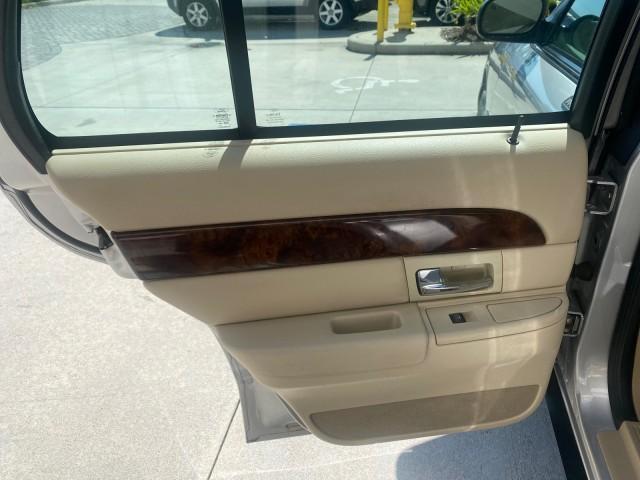 2009 Silver Birch Metallic /Light camel Mercury Grand Marquis LS LOW MILES 54,807 (2MEHM75V99X) with an 4.6L OHC SEFI FFV V8 Engine engine, Automatic transmission, located at 4701 North Dixie Hwy, Pompano Beach, FL, 33064, (954) 422-2889, 26.240938, -80.123474 - OUR WEBPAGE FLORIDACARS1.COM HAS OVER 100 PHOTOS AND FREE CARFAX LINK 2009 Mercury Grand Marquis LS Sedan 4 DR 4.6L V8 F SOHC 16V Flex Fuel 25 MPG Rear Wheel Drive Features ABS Brakes Air Conditioning Alloy Wheels AM/FM Stereo Automatic Transmission CD Audio Cruise Control Flex Fuel Vehicle Leather - Photo#68