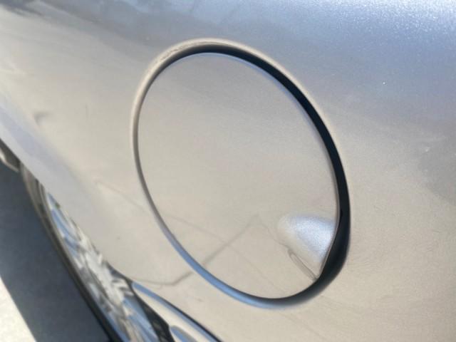 2009 Silver Birch Metallic /Light camel Mercury Grand Marquis LS LOW MILES 54,807 (2MEHM75V99X) with an 4.6L OHC SEFI FFV V8 Engine engine, Automatic transmission, located at 4701 North Dixie Hwy, Pompano Beach, FL, 33064, (954) 422-2889, 26.240938, -80.123474 - OUR WEBPAGE FLORIDACARS1.COM HAS OVER 100 PHOTOS AND FREE CARFAX LINK 2009 Mercury Grand Marquis LS Sedan 4 DR 4.6L V8 F SOHC 16V Flex Fuel 25 MPG Rear Wheel Drive Features ABS Brakes Air Conditioning Alloy Wheels AM/FM Stereo Automatic Transmission CD Audio Cruise Control Flex Fuel Vehicle Leather - Photo#79