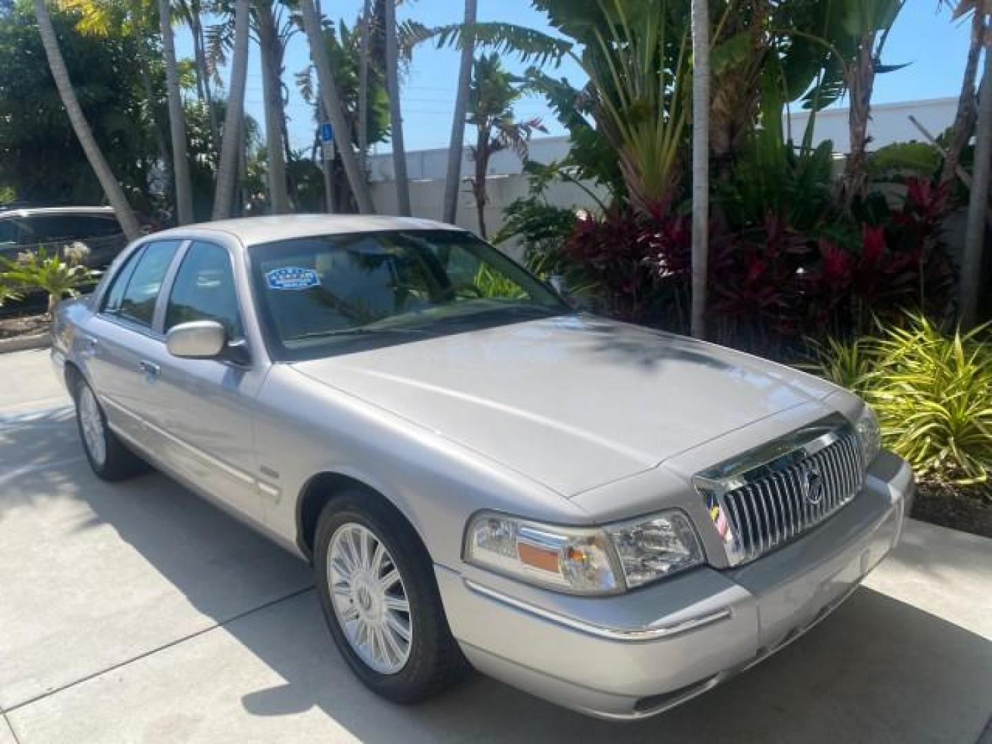 2009 Silver Birch Metallic /Light camel Mercury Grand Marquis LS LOW MILES 54,807 (2MEHM75V99X) with an 4.6L OHC SEFI FFV V8 Engine engine, Automatic transmission, located at 4701 North Dixie Hwy, Pompano Beach, FL, 33064, (954) 422-2889, 26.240938, -80.123474 - OUR WEBPAGE FLORIDACARS1.COM HAS OVER 100 PHOTOS AND FREE CARFAX LINK 2009 Mercury Grand Marquis LS Sedan 4 DR 4.6L V8 F SOHC 16V Flex Fuel 25 MPG Rear Wheel Drive Features ABS Brakes Air Conditioning Alloy Wheels AM/FM Stereo Automatic Transmission CD Audio Cruise Control Flex Fuel Vehicle Leather- Photo#94