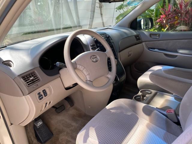 2006 Desert Sand Mica /Taupe Toyota Sienna VAN LE LOW MILES 78,653 (5TDZA23C86S) with an 3.3L 24-Valve SEFI DOHC VVT-i V6 Engine engine, Automatic transmission, located at 4701 North Dixie Hwy, Pompano Beach, FL, 33064, (954) 422-2889, 26.240938, -80.123474 - OUR WEBPAGE FLORIDACARS1.COM HAS OVER 100 PHOTOS AND FREE CARFAX LINK 2006 Toyota Sienna LE 7 Passenger Van 3.3L V6 Gasoline 26 MPG Front Wheel Drive Features ABS Brakes Air Conditioning AM/FM Stereo Automatic Transmission CD Audio Cloth Seats Cruise Control Fold-Away Third Row Full Roof Rack Power - Photo#46