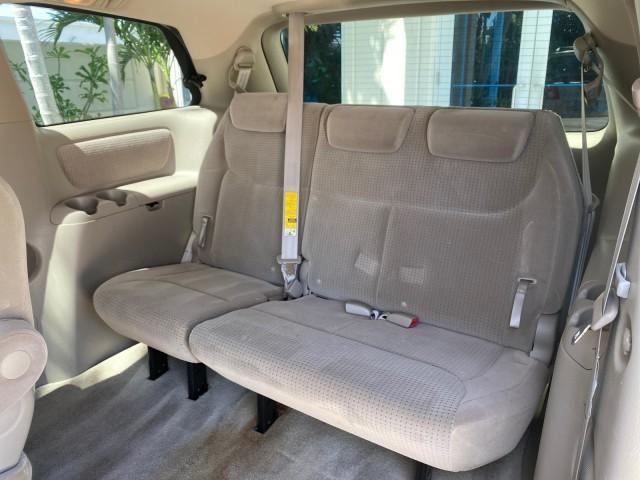 2006 Desert Sand Mica /Taupe Toyota Sienna VAN LE LOW MILES 78,653 (5TDZA23C86S) with an 3.3L 24-Valve SEFI DOHC VVT-i V6 Engine engine, Automatic transmission, located at 4701 North Dixie Hwy, Pompano Beach, FL, 33064, (954) 422-2889, 26.240938, -80.123474 - OUR WEBPAGE FLORIDACARS1.COM HAS OVER 100 PHOTOS AND FREE CARFAX LINK 2006 Toyota Sienna LE 7 Passenger Van 3.3L V6 Gasoline 26 MPG Front Wheel Drive Features ABS Brakes Air Conditioning AM/FM Stereo Automatic Transmission CD Audio Cloth Seats Cruise Control Fold-Away Third Row Full Roof Rack Power - Photo#86