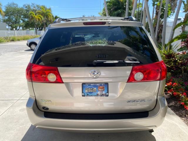 2006 Desert Sand Mica /Taupe Toyota Sienna VAN LE LOW MILES 78,653 (5TDZA23C86S) with an 3.3L 24-Valve SEFI DOHC VVT-i V6 Engine engine, Automatic transmission, located at 4701 North Dixie Hwy, Pompano Beach, FL, 33064, (954) 422-2889, 26.240938, -80.123474 - OUR WEBPAGE FLORIDACARS1.COM HAS OVER 100 PHOTOS AND FREE CARFAX LINK 2006 Toyota Sienna LE 7 Passenger Van 3.3L V6 Gasoline 26 MPG Front Wheel Drive Features ABS Brakes Air Conditioning AM/FM Stereo Automatic Transmission CD Audio Cloth Seats Cruise Control Fold-Away Third Row Full Roof Rack Power - Photo#94