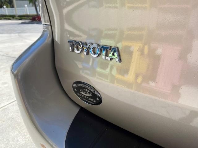 2006 Desert Sand Mica /Taupe Toyota Sienna VAN LE LOW MILES 78,653 (5TDZA23C86S) with an 3.3L 24-Valve SEFI DOHC VVT-i V6 Engine engine, Automatic transmission, located at 4701 North Dixie Hwy, Pompano Beach, FL, 33064, (954) 422-2889, 26.240938, -80.123474 - OUR WEBPAGE FLORIDACARS1.COM HAS OVER 100 PHOTOS AND FREE CARFAX LINK 2006 Toyota Sienna LE 7 Passenger Van 3.3L V6 Gasoline 26 MPG Front Wheel Drive Features ABS Brakes Air Conditioning AM/FM Stereo Automatic Transmission CD Audio Cloth Seats Cruise Control Fold-Away Third Row Full Roof Rack Power - Photo#95