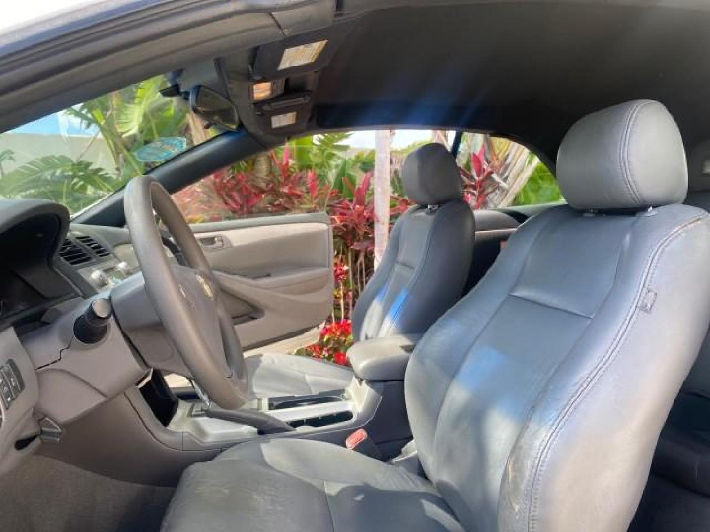 2008 Blizzard White Pearl /Dark Gray Toyota Camry Solara SE CONVERTIBLE LOW MILES 74,665 (4T1FA38PX8U) with an 3.3L DOHC SMPI VVT-i 24-Valve V6 Engine engine, Automatic transmission, located at 4701 North Dixie Hwy, Pompano Beach, FL, 33064, (954) 422-2889, 26.240938, -80.123474 - OUR WEBPAGE FLORIDACARS1.COM HAS OVER 100 PHOTOS AND FREE CARFAX LINK 2008 Toyota Camry Solara SE V6 Convertible 3.3L V6 F DOHC 24V Gasoline 29 MPG Front Wheel Drive Features ABS Brakes Air Conditioning Alloy Wheels AM/FM Stereo Automatic Transmission Auxiliary Audio Input CD Audio Cruise Control Le- Photo#10
