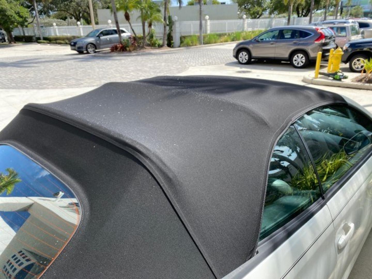2008 Blizzard White Pearl /Dark Gray Toyota Camry Solara SE CONVERTIBLE LOW MILES 74,665 (4T1FA38PX8U) with an 3.3L DOHC SMPI VVT-i 24-Valve V6 Engine engine, Automatic transmission, located at 4701 North Dixie Hwy, Pompano Beach, FL, 33064, (954) 422-2889, 26.240938, -80.123474 - OUR WEBPAGE FLORIDACARS1.COM HAS OVER 100 PHOTOS AND FREE CARFAX LINK 2008 Toyota Camry Solara SE V6 Convertible 3.3L V6 F DOHC 24V Gasoline 29 MPG Front Wheel Drive Features ABS Brakes Air Conditioning Alloy Wheels AM/FM Stereo Automatic Transmission Auxiliary Audio Input CD Audio Cruise Control Le- Photo#62