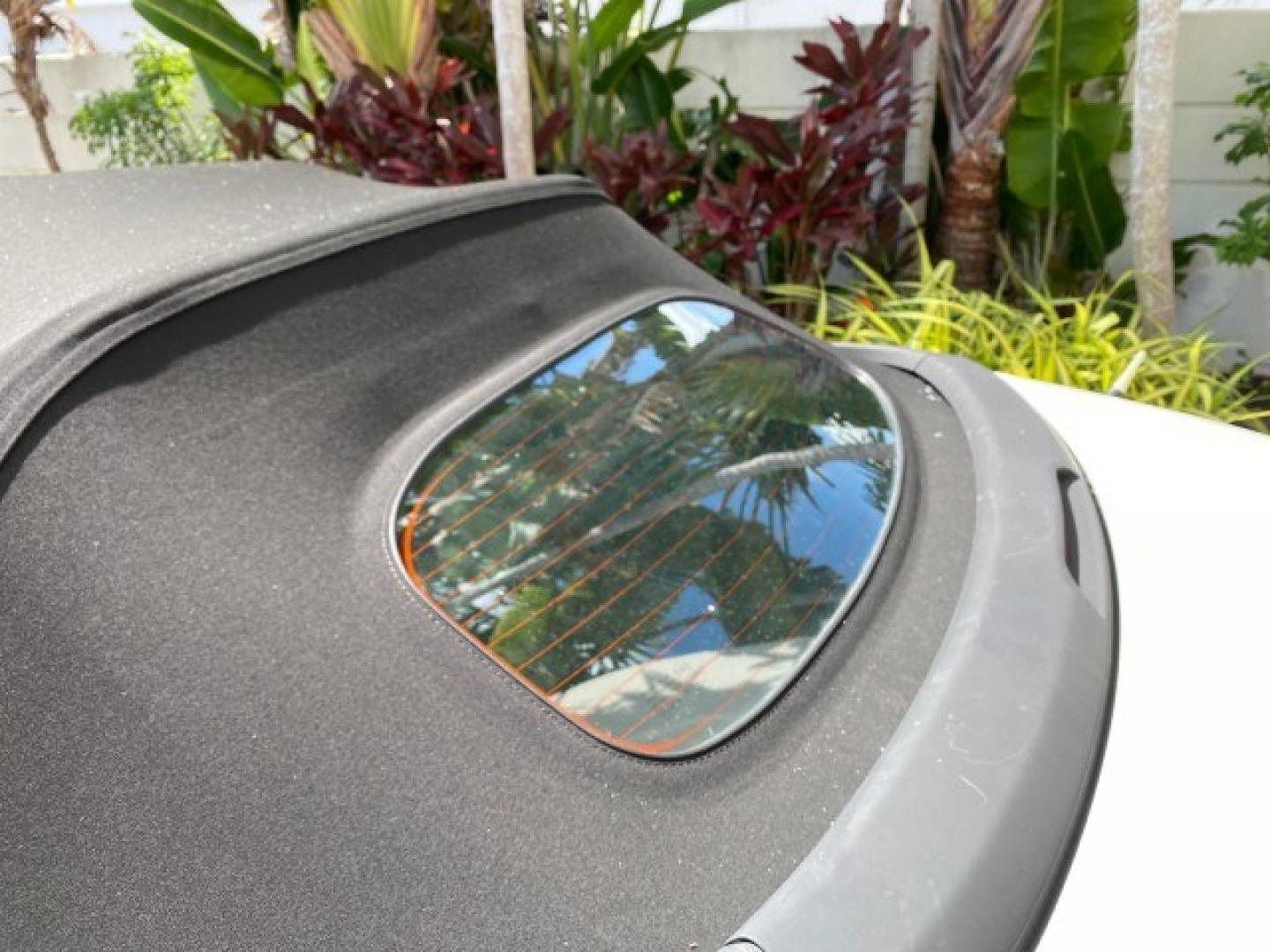 2008 Blizzard White Pearl /Dark Gray Toyota Camry Solara SE CONVERTIBLE LOW MILES 74,665 (4T1FA38PX8U) with an 3.3L DOHC SMPI VVT-i 24-Valve V6 Engine engine, Automatic transmission, located at 4701 North Dixie Hwy, Pompano Beach, FL, 33064, (954) 422-2889, 26.240938, -80.123474 - OUR WEBPAGE FLORIDACARS1.COM HAS OVER 100 PHOTOS AND FREE CARFAX LINK 2008 Toyota Camry Solara SE V6 Convertible 3.3L V6 F DOHC 24V Gasoline 29 MPG Front Wheel Drive Features ABS Brakes Air Conditioning Alloy Wheels AM/FM Stereo Automatic Transmission Auxiliary Audio Input CD Audio Cruise Control Le- Photo#64
