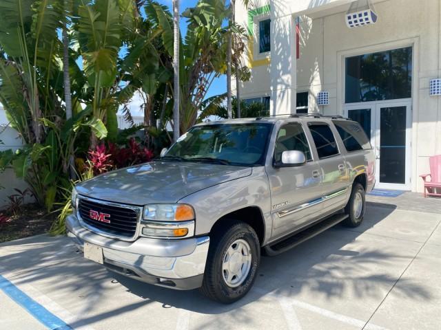 2004 Sandalwood Metallic /Neutral/Shale GMC Yukon XL SLE 1 OWNER LEATHER SUNROOF (1GKEC16Z44J) with an 5.3L Vortec 5300 V8 SFI Flex-Fuel Engine engine, Automatic transmission, located at 4701 North Dixie Hwy, Pompano Beach, FL, 33064, (954) 422-2889, 26.240938, -80.123474 - OUR WEBPAGE FLORIDACARS1.COM HAS OVER 100 PHOTOS AND FREE CARFAX LINK 2004 GMC Yukon XL 1500 SLT 1 OWNER 4 Door Wagon/Sport Utility 5.3L V8 F Flex Fuel 18 MPG Rear Wheel Drive Features ABS Brakes Air Conditioning Alloy Wheels AM/FM Stereo Automatic Transmission Cassette Player CD Audio Cloth Seats C - Photo#28