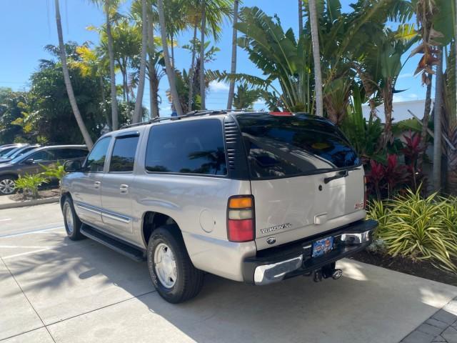 2004 Sandalwood Metallic /Neutral/Shale GMC Yukon XL SLE 1 OWNER LEATHER SUNROOF (1GKEC16Z44J) with an 5.3L Vortec 5300 V8 SFI Flex-Fuel Engine engine, Automatic transmission, located at 4701 North Dixie Hwy, Pompano Beach, FL, 33064, (954) 422-2889, 26.240938, -80.123474 - OUR WEBPAGE FLORIDACARS1.COM HAS OVER 100 PHOTOS AND FREE CARFAX LINK 2004 GMC Yukon XL 1500 SLT 1 OWNER 4 Door Wagon/Sport Utility 5.3L V8 F Flex Fuel 18 MPG Rear Wheel Drive Features ABS Brakes Air Conditioning Alloy Wheels AM/FM Stereo Automatic Transmission Cassette Player CD Audio Cloth Seats C - Photo#32