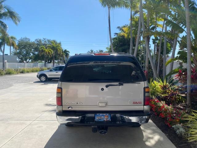 2004 Sandalwood Metallic /Neutral/Shale GMC Yukon XL SLE 1 OWNER LEATHER SUNROOF (1GKEC16Z44J) with an 5.3L Vortec 5300 V8 SFI Flex-Fuel Engine engine, Automatic transmission, located at 4701 North Dixie Hwy, Pompano Beach, FL, 33064, (954) 422-2889, 26.240938, -80.123474 - OUR WEBPAGE FLORIDACARS1.COM HAS OVER 100 PHOTOS AND FREE CARFAX LINK 2004 GMC Yukon XL 1500 SLT 1 OWNER 4 Door Wagon/Sport Utility 5.3L V8 F Flex Fuel 18 MPG Rear Wheel Drive Features ABS Brakes Air Conditioning Alloy Wheels AM/FM Stereo Automatic Transmission Cassette Player CD Audio Cloth Seats C - Photo#34