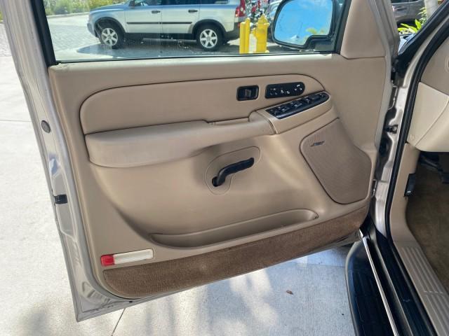 2004 Sandalwood Metallic /Neutral/Shale GMC Yukon XL SLE 1 OWNER LEATHER SUNROOF (1GKEC16Z44J) with an 5.3L Vortec 5300 V8 SFI Flex-Fuel Engine engine, Automatic transmission, located at 4701 North Dixie Hwy, Pompano Beach, FL, 33064, (954) 422-2889, 26.240938, -80.123474 - OUR WEBPAGE FLORIDACARS1.COM HAS OVER 100 PHOTOS AND FREE CARFAX LINK 2004 GMC Yukon XL 1500 SLT 1 OWNER 4 Door Wagon/Sport Utility 5.3L V8 F Flex Fuel 18 MPG Rear Wheel Drive Features ABS Brakes Air Conditioning Alloy Wheels AM/FM Stereo Automatic Transmission Cassette Player CD Audio Cloth Seats C - Photo#42