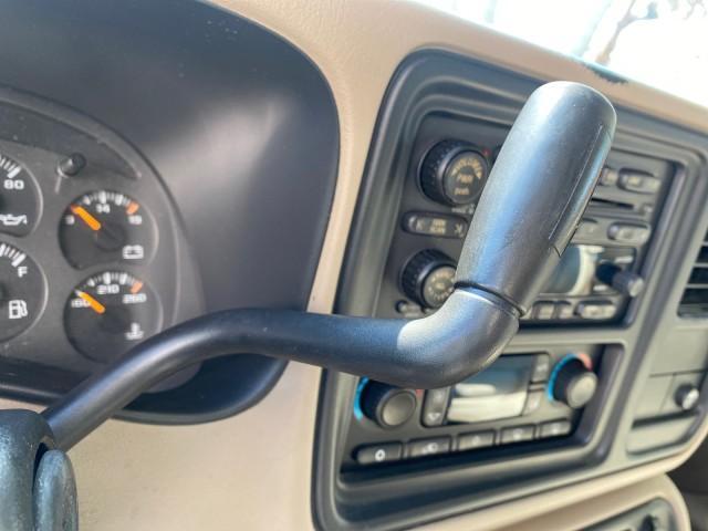 2004 Sandalwood Metallic /Neutral/Shale GMC Yukon XL SLE 1 OWNER LEATHER SUNROOF (1GKEC16Z44J) with an 5.3L Vortec 5300 V8 SFI Flex-Fuel Engine engine, Automatic transmission, located at 4701 North Dixie Hwy, Pompano Beach, FL, 33064, (954) 422-2889, 26.240938, -80.123474 - OUR WEBPAGE FLORIDACARS1.COM HAS OVER 100 PHOTOS AND FREE CARFAX LINK 2004 GMC Yukon XL 1500 SLT 1 OWNER 4 Door Wagon/Sport Utility 5.3L V8 F Flex Fuel 18 MPG Rear Wheel Drive Features ABS Brakes Air Conditioning Alloy Wheels AM/FM Stereo Automatic Transmission Cassette Player CD Audio Cloth Seats C - Photo#55