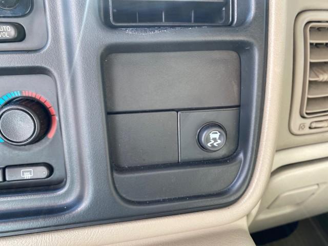 2004 Sandalwood Metallic /Neutral/Shale GMC Yukon XL SLE 1 OWNER LEATHER SUNROOF (1GKEC16Z44J) with an 5.3L Vortec 5300 V8 SFI Flex-Fuel Engine engine, Automatic transmission, located at 4701 North Dixie Hwy, Pompano Beach, FL, 33064, (954) 422-2889, 26.240938, -80.123474 - OUR WEBPAGE FLORIDACARS1.COM HAS OVER 100 PHOTOS AND FREE CARFAX LINK 2004 GMC Yukon XL 1500 SLT 1 OWNER 4 Door Wagon/Sport Utility 5.3L V8 F Flex Fuel 18 MPG Rear Wheel Drive Features ABS Brakes Air Conditioning Alloy Wheels AM/FM Stereo Automatic Transmission Cassette Player CD Audio Cloth Seats C - Photo#62