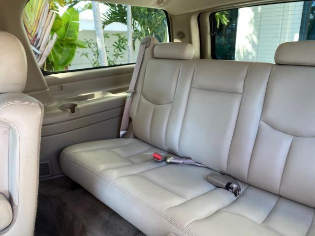 2004 Sandalwood Metallic /Neutral/Shale GMC Yukon XL SLE 1 OWNER LEATHER SUNROOF (1GKEC16Z44J) with an 5.3L Vortec 5300 V8 SFI Flex-Fuel Engine engine, Automatic transmission, located at 4701 North Dixie Hwy, Pompano Beach, FL, 33064, (954) 422-2889, 26.240938, -80.123474 - OUR WEBPAGE FLORIDACARS1.COM HAS OVER 100 PHOTOS AND FREE CARFAX LINK 2004 GMC Yukon XL 1500 SLT 1 OWNER 4 Door Wagon/Sport Utility 5.3L V8 F Flex Fuel 18 MPG Rear Wheel Drive Features ABS Brakes Air Conditioning Alloy Wheels AM/FM Stereo Automatic Transmission Cassette Player CD Audio Cloth Seats C - Photo#88
