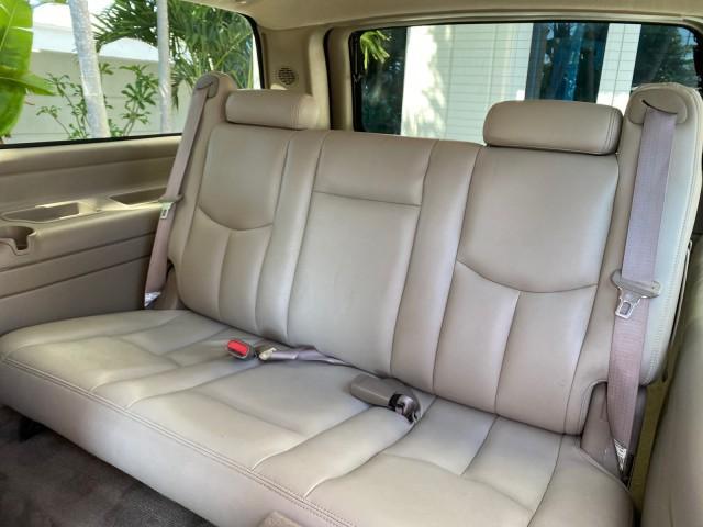2004 Sandalwood Metallic /Neutral/Shale GMC Yukon XL SLE 1 OWNER LEATHER SUNROOF (1GKEC16Z44J) with an 5.3L Vortec 5300 V8 SFI Flex-Fuel Engine engine, Automatic transmission, located at 4701 North Dixie Hwy, Pompano Beach, FL, 33064, (954) 422-2889, 26.240938, -80.123474 - OUR WEBPAGE FLORIDACARS1.COM HAS OVER 100 PHOTOS AND FREE CARFAX LINK 2004 GMC Yukon XL 1500 SLT 1 OWNER 4 Door Wagon/Sport Utility 5.3L V8 F Flex Fuel 18 MPG Rear Wheel Drive Features ABS Brakes Air Conditioning Alloy Wheels AM/FM Stereo Automatic Transmission Cassette Player CD Audio Cloth Seats C - Photo#89