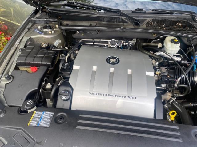 2008 Titanium ChromaFlair /Titanium Cadillac DTS LOW MILES 41,600 w/1SC (1G6KD57Y18U) with an Northstar 4.6L DOHC V8 Engine engine, Automatic transmission, located at 4701 North Dixie Hwy, Pompano Beach, FL, 33064, (954) 422-2889, 26.240938, -80.123474 - OUR WEBPAGE FLORIDACARS1.COM HAS OVER 100 PHOTOS AND FREE CARFAX LINK 2008 Cadillac DTS LOADED LEATHER NON SMOKER ORIGINAL PRICE $41,970 Sedan 4 DR 4.6L V8 F Gasoline 23 MPG Front Wheel Drive Features A/C Seat(s) ABS Brakes Air Conditioning Alloy Wheels AM/FM Stereo Automatic Transmission Blind Spot - Photo#24