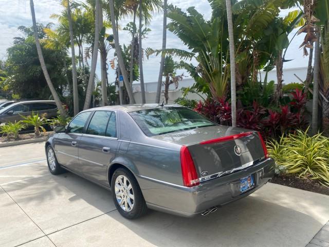 2008 Titanium ChromaFlair /Titanium Cadillac DTS LOW MILES 41,600 w/1SC (1G6KD57Y18U) with an Northstar 4.6L DOHC V8 Engine engine, Automatic transmission, located at 4701 North Dixie Hwy, Pompano Beach, FL, 33064, (954) 422-2889, 26.240938, -80.123474 - OUR WEBPAGE FLORIDACARS1.COM HAS OVER 100 PHOTOS AND FREE CARFAX LINK 2008 Cadillac DTS LOADED LEATHER NON SMOKER ORIGINAL PRICE $41,970 Sedan 4 DR 4.6L V8 F Gasoline 23 MPG Front Wheel Drive Features A/C Seat(s) ABS Brakes Air Conditioning Alloy Wheels AM/FM Stereo Automatic Transmission Blind Spot - Photo#32