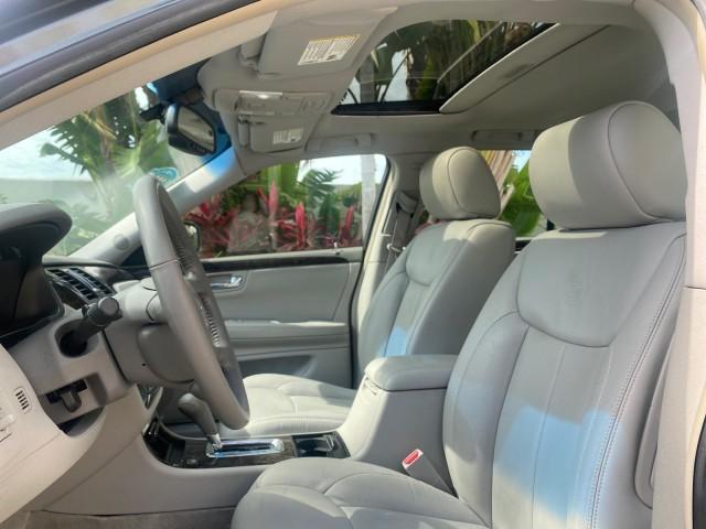 2008 Titanium ChromaFlair /Titanium Cadillac DTS LOW MILES 41,600 w/1SC (1G6KD57Y18U) with an Northstar 4.6L DOHC V8 Engine engine, Automatic transmission, located at 4701 North Dixie Hwy, Pompano Beach, FL, 33064, (954) 422-2889, 26.240938, -80.123474 - OUR WEBPAGE FLORIDACARS1.COM HAS OVER 100 PHOTOS AND FREE CARFAX LINK 2008 Cadillac DTS LOADED LEATHER NON SMOKER ORIGINAL PRICE $41,970 Sedan 4 DR 4.6L V8 F Gasoline 23 MPG Front Wheel Drive Features A/C Seat(s) ABS Brakes Air Conditioning Alloy Wheels AM/FM Stereo Automatic Transmission Blind Spot - Photo#42
