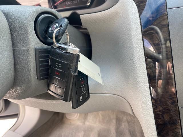 2008 Titanium ChromaFlair /Titanium Cadillac DTS LOW MILES 41,600 w/1SC (1G6KD57Y18U) with an Northstar 4.6L DOHC V8 Engine engine, Automatic transmission, located at 4701 North Dixie Hwy, Pompano Beach, FL, 33064, (954) 422-2889, 26.240938, -80.123474 - OUR WEBPAGE FLORIDACARS1.COM HAS OVER 100 PHOTOS AND FREE CARFAX LINK 2008 Cadillac DTS LOADED LEATHER NON SMOKER ORIGINAL PRICE $41,970 Sedan 4 DR 4.6L V8 F Gasoline 23 MPG Front Wheel Drive Features A/C Seat(s) ABS Brakes Air Conditioning Alloy Wheels AM/FM Stereo Automatic Transmission Blind Spot - Photo#55