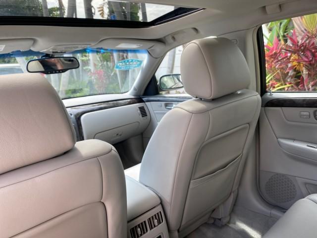 2008 Titanium ChromaFlair /Titanium Cadillac DTS LOW MILES 41,600 w/1SC (1G6KD57Y18U) with an Northstar 4.6L DOHC V8 Engine engine, Automatic transmission, located at 4701 North Dixie Hwy, Pompano Beach, FL, 33064, (954) 422-2889, 26.240938, -80.123474 - OUR WEBPAGE FLORIDACARS1.COM HAS OVER 100 PHOTOS AND FREE CARFAX LINK 2008 Cadillac DTS LOADED LEATHER NON SMOKER ORIGINAL PRICE $41,970 Sedan 4 DR 4.6L V8 F Gasoline 23 MPG Front Wheel Drive Features A/C Seat(s) ABS Brakes Air Conditioning Alloy Wheels AM/FM Stereo Automatic Transmission Blind Spot - Photo#84