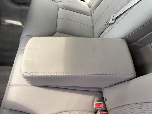 2008 Titanium ChromaFlair /Titanium Cadillac DTS LOW MILES 41,600 w/1SC (1G6KD57Y18U) with an Northstar 4.6L DOHC V8 Engine engine, Automatic transmission, located at 4701 North Dixie Hwy, Pompano Beach, FL, 33064, (954) 422-2889, 26.240938, -80.123474 - OUR WEBPAGE FLORIDACARS1.COM HAS OVER 100 PHOTOS AND FREE CARFAX LINK 2008 Cadillac DTS LOADED LEATHER NON SMOKER ORIGINAL PRICE $41,970 Sedan 4 DR 4.6L V8 F Gasoline 23 MPG Front Wheel Drive Features A/C Seat(s) ABS Brakes Air Conditioning Alloy Wheels AM/FM Stereo Automatic Transmission Blind Spot - Photo#85