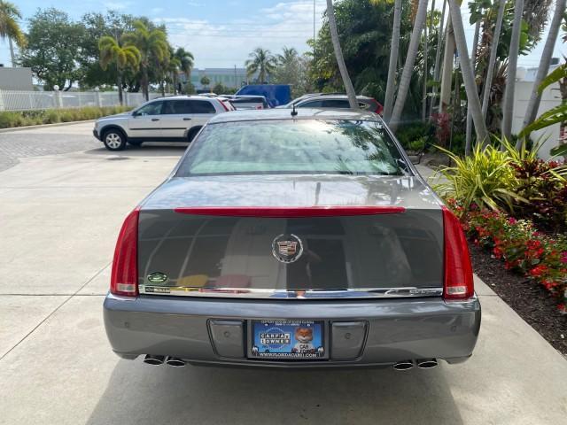2008 Titanium ChromaFlair /Titanium Cadillac DTS LOW MILES 41,600 w/1SC (1G6KD57Y18U) with an Northstar 4.6L DOHC V8 Engine engine, Automatic transmission, located at 4701 North Dixie Hwy, Pompano Beach, FL, 33064, (954) 422-2889, 26.240938, -80.123474 - OUR WEBPAGE FLORIDACARS1.COM HAS OVER 100 PHOTOS AND FREE CARFAX LINK 2008 Cadillac DTS LOADED LEATHER NON SMOKER ORIGINAL PRICE $41,970 Sedan 4 DR 4.6L V8 F Gasoline 23 MPG Front Wheel Drive Features A/C Seat(s) ABS Brakes Air Conditioning Alloy Wheels AM/FM Stereo Automatic Transmission Blind Spot - Photo#91