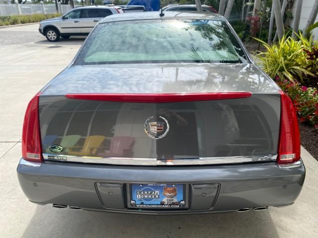2008 Titanium ChromaFlair /Titanium Cadillac DTS LOW MILES 41,600 w/1SC (1G6KD57Y18U) with an Northstar 4.6L DOHC V8 Engine engine, Automatic transmission, located at 4701 North Dixie Hwy, Pompano Beach, FL, 33064, (954) 422-2889, 26.240938, -80.123474 - OUR WEBPAGE FLORIDACARS1.COM HAS OVER 100 PHOTOS AND FREE CARFAX LINK 2008 Cadillac DTS LOADED LEATHER NON SMOKER ORIGINAL PRICE $41,970 Sedan 4 DR 4.6L V8 F Gasoline 23 MPG Front Wheel Drive Features A/C Seat(s) ABS Brakes Air Conditioning Alloy Wheels AM/FM Stereo Automatic Transmission Blind Spot - Photo#92