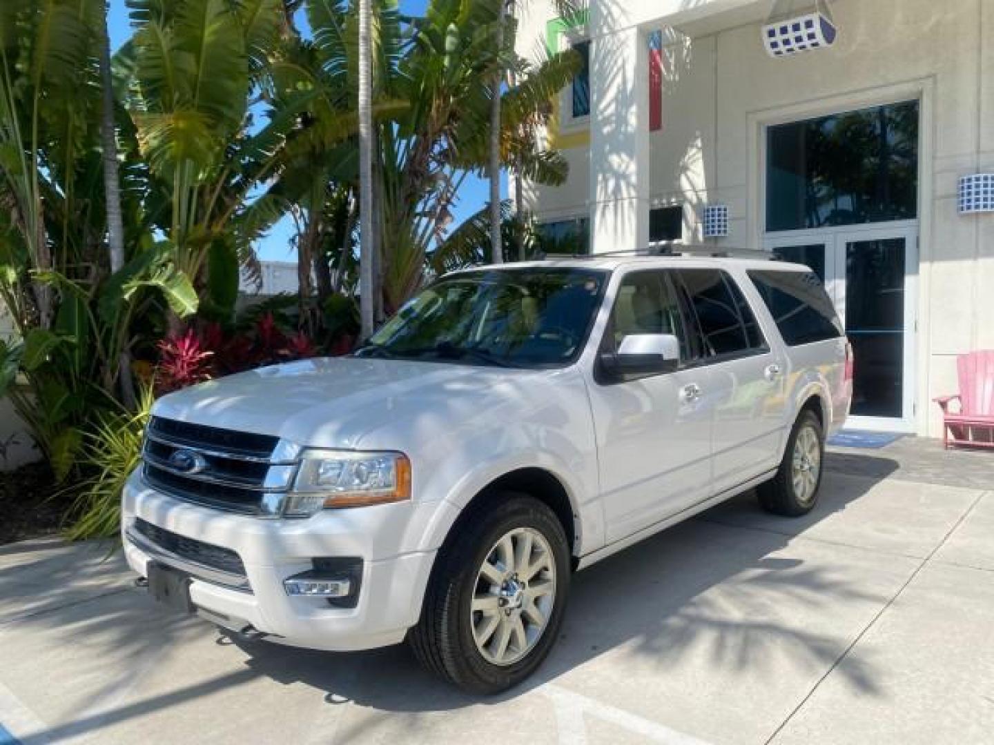 2017 Oxford White /Dune Ford Expedition EL Limited 4WD LOW MILES 75284 (1FMJK2AT3HE) with an 3.5L V6 Cylinder Engine engine, Automatic transmission, located at 4701 North Dixie Hwy, Pompano Beach, FL, 33064, (954) 422-2889, 26.240938, -80.123474 - OUR WEBPAGE FLORIDACARS1.COM HAS OVER 100 PHOTOS AND FREE CARFAX LINK 2017 Ford Expedition EL Limited 4WD 4 Door Wagon/Sport Utility 3.5L V6 F DOHC 24V Gasoline Rear Wheel Drive w/ 4X4 Features 20 Inch Plus Wheels 4WD/AWD A/C Seat(s) ABS Brakes Air Conditioning Alloy Wheels AM/FM Stereo Android Auto - Photo#28